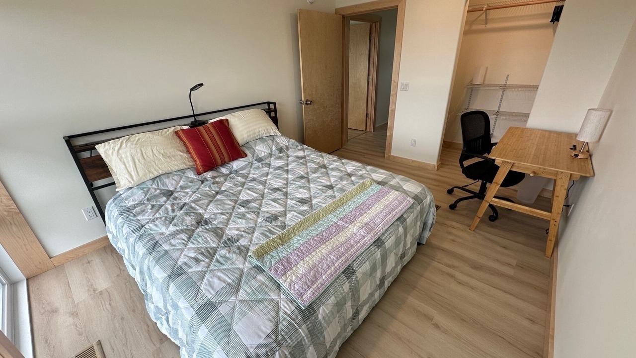 Photo of Bedroom in Homer