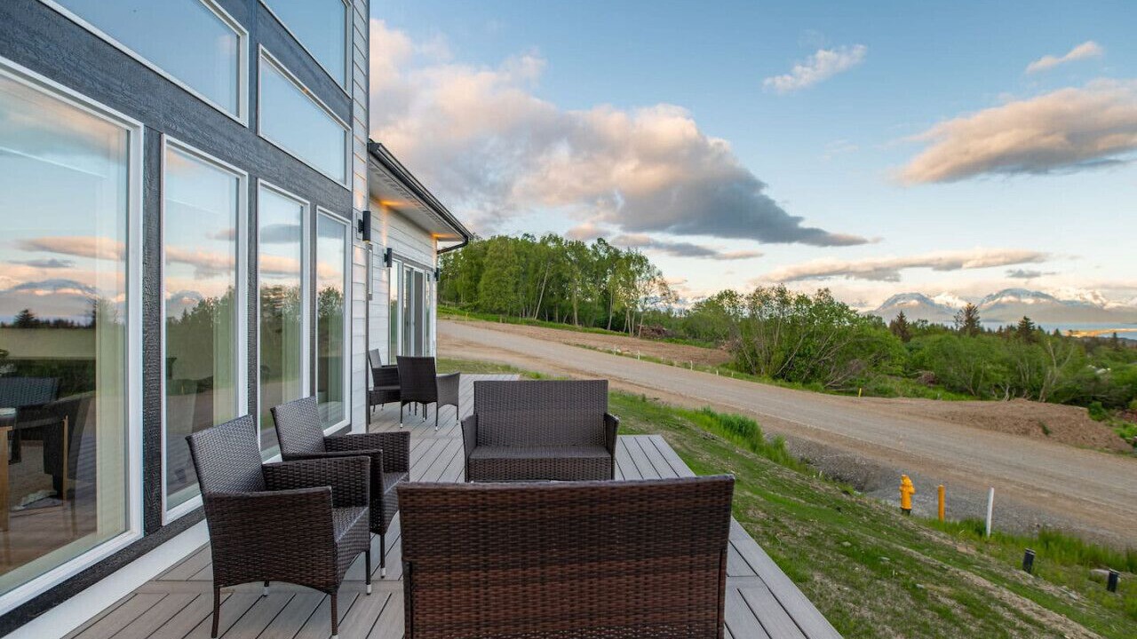 Photo of Patio Balcony in Homer