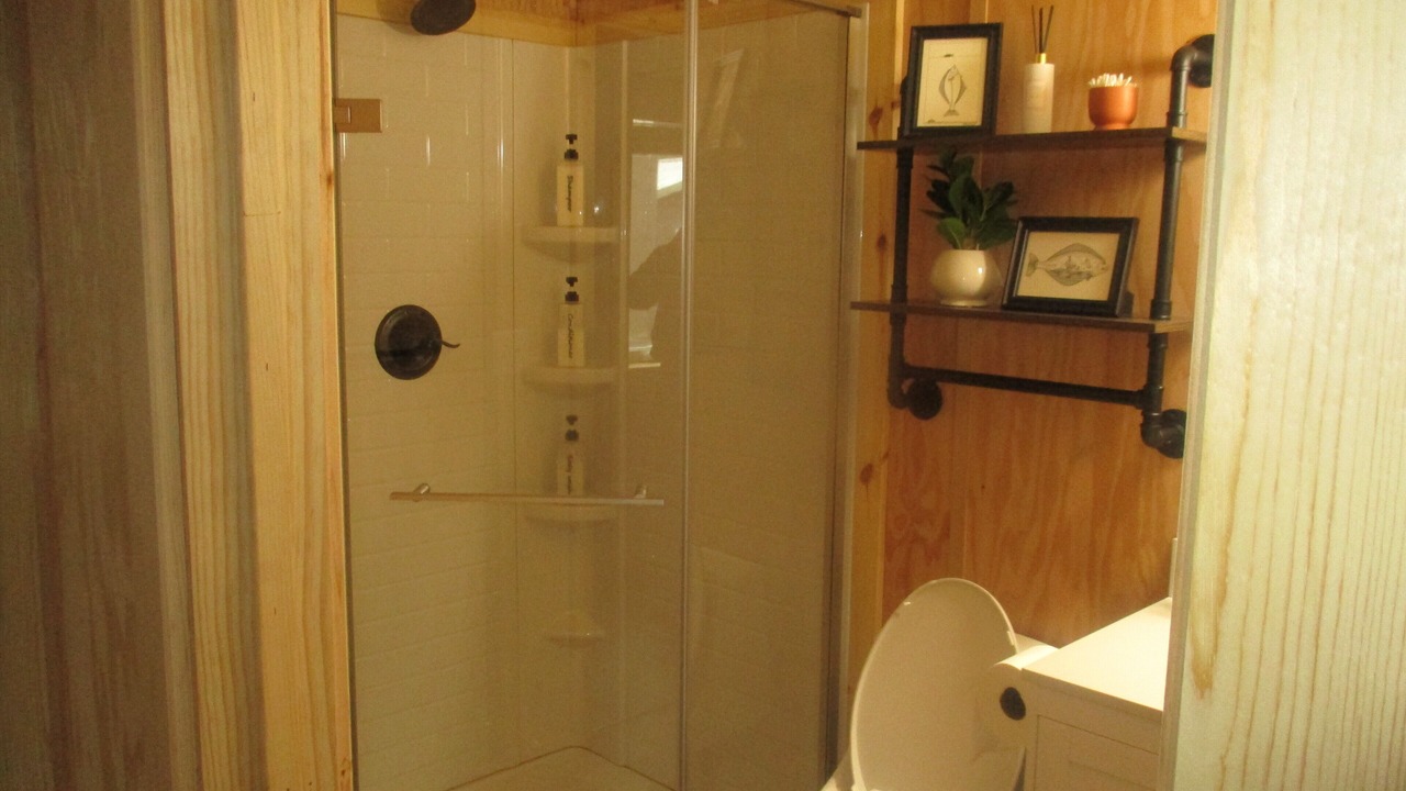 Photo of Bathroom in Questa Woods