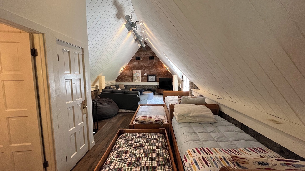 Photo of Bedroom in Saratoga Springs