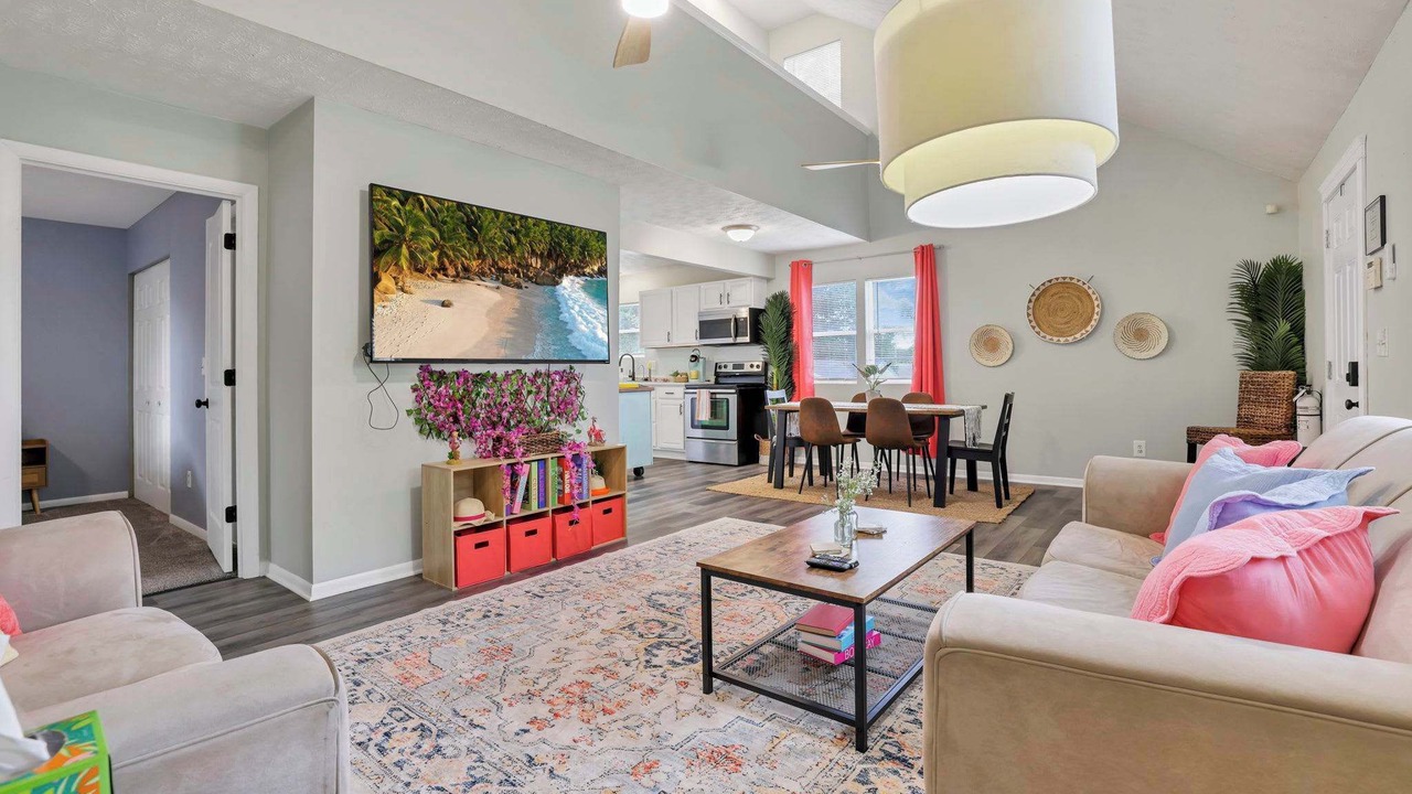 Photo of Livingroom in Buckeye Lake