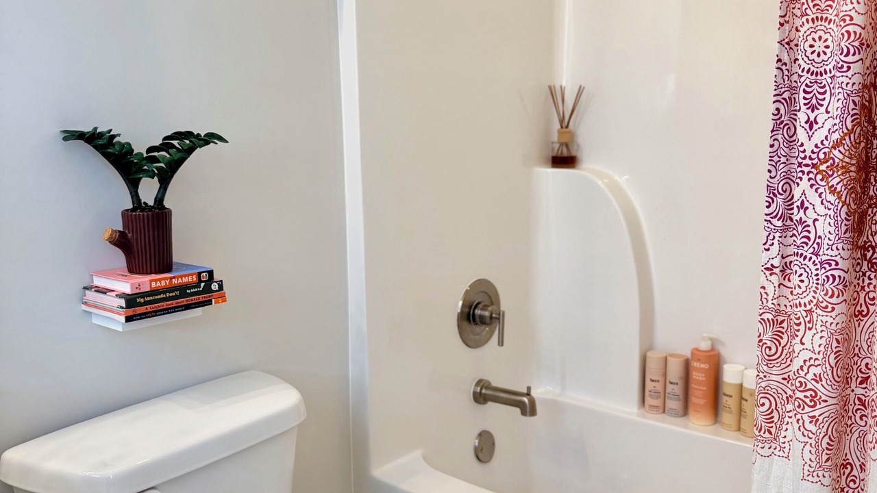 Photo of Bathroom in Castleberry Hill