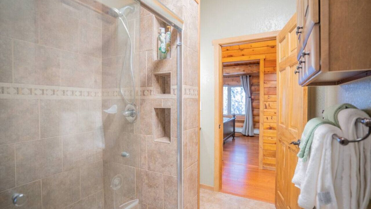 Photo of Bathroom in College