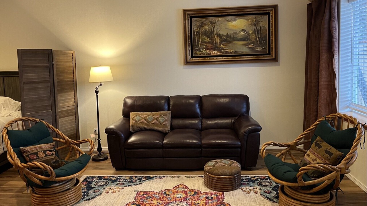 Photo of Livingroom in Cohoe