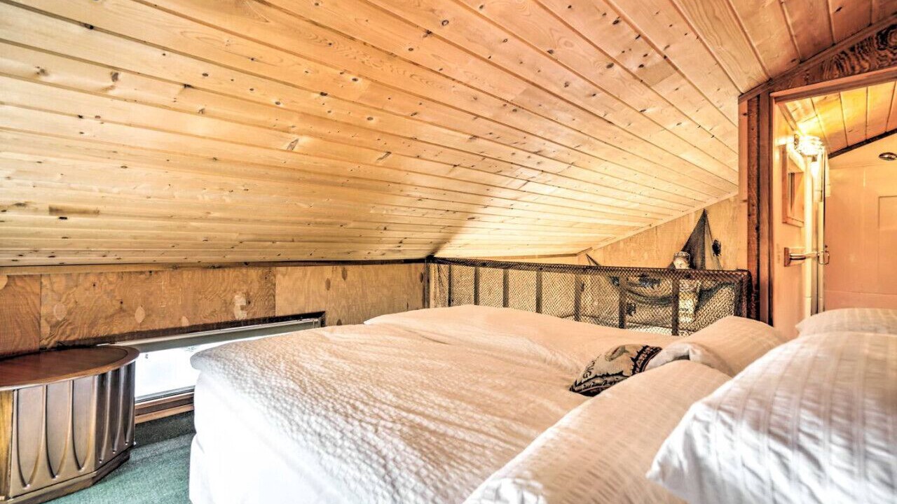 Photo of Bedroom in Seldovia