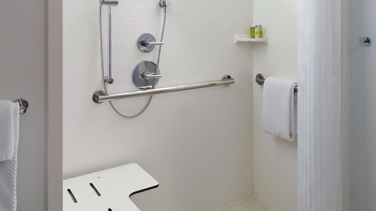 Photo of Bathroom in North Buckhead