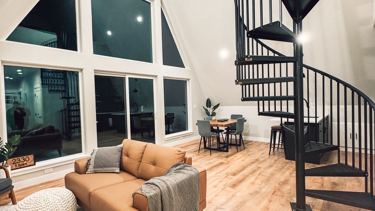 Photo of Livingroom in Butte