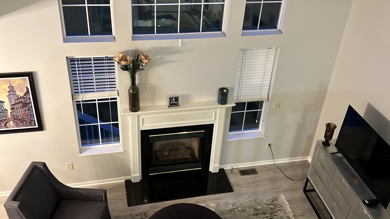 Photo of Livingroom in Pataskala