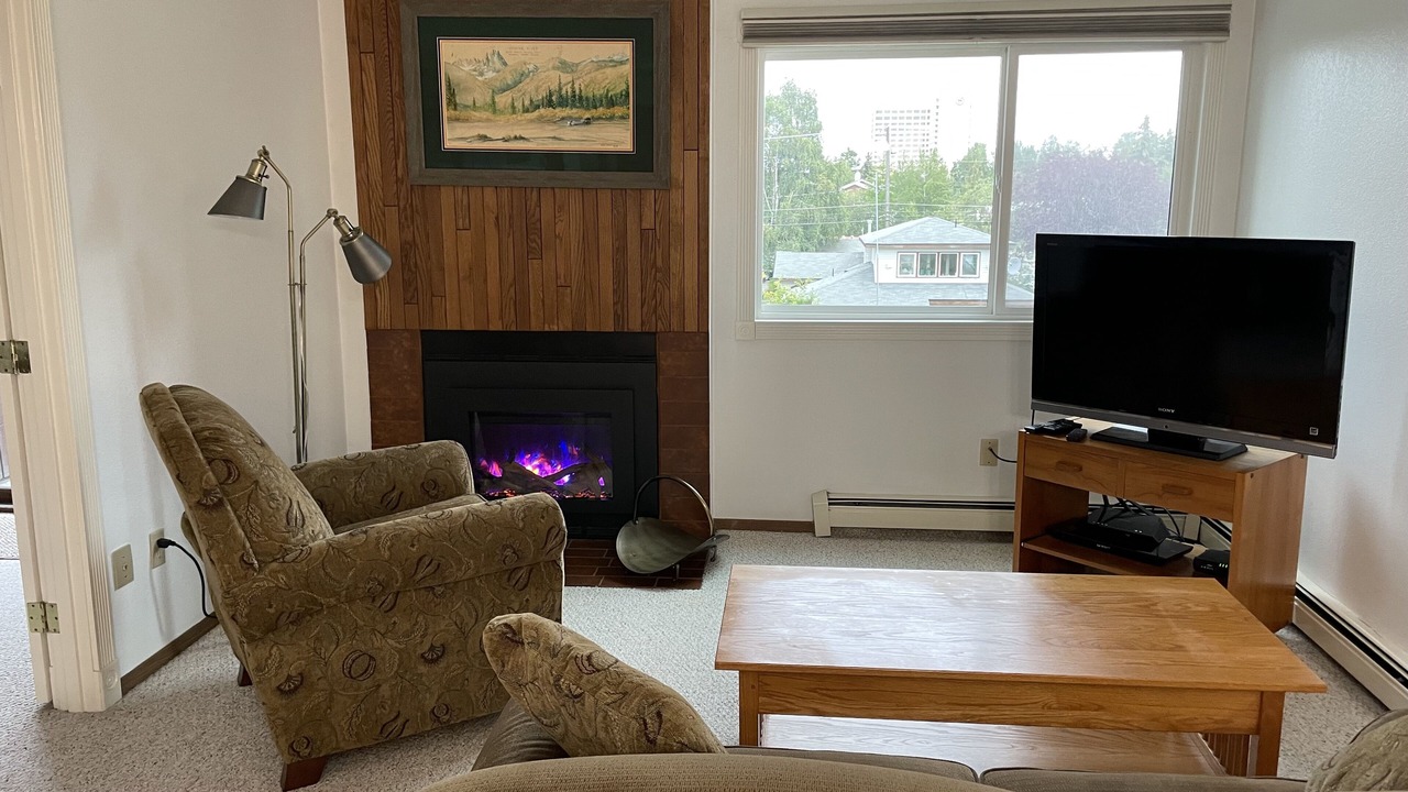 Photo of Livingroom in Downtown Anchorage