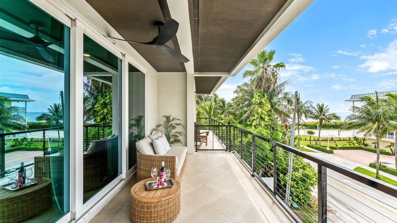 Photo of Patio Balcony in Indialantic By The Sea