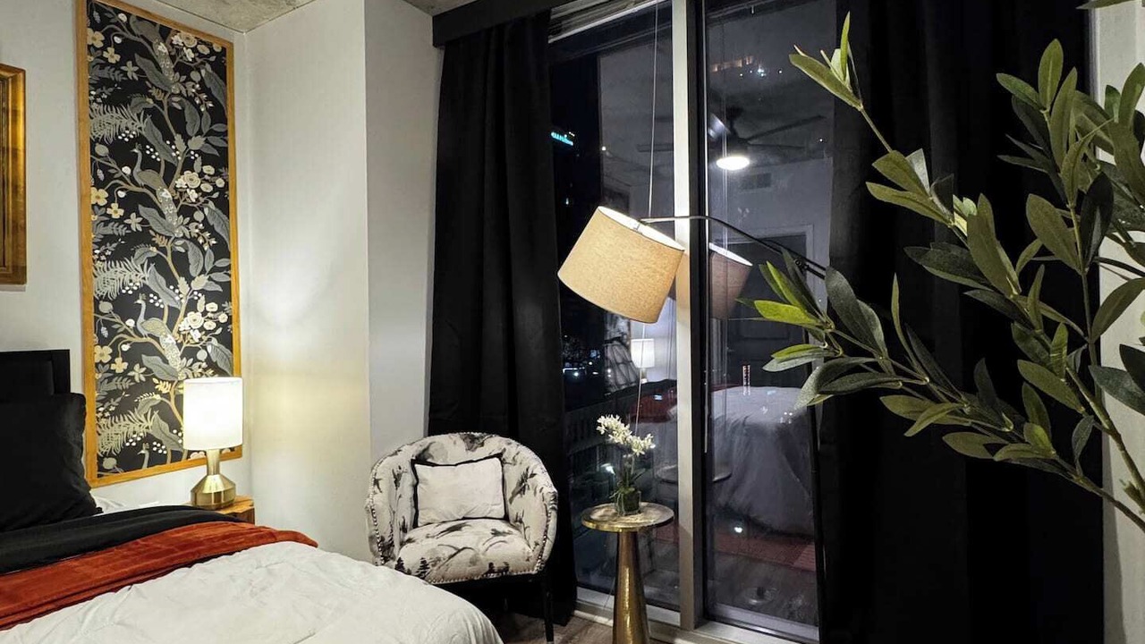 Photo of Bedroom in Midtown