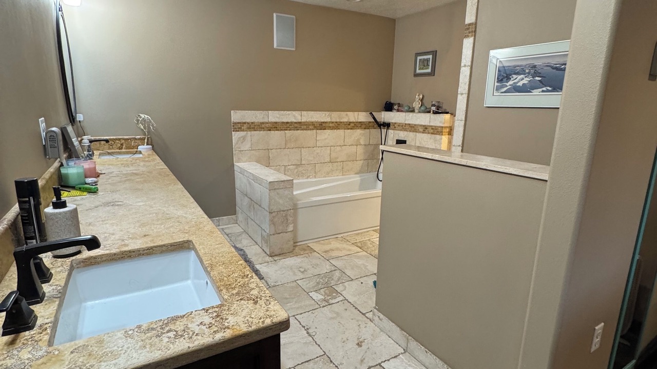 Photo of Bathroom in Gateway