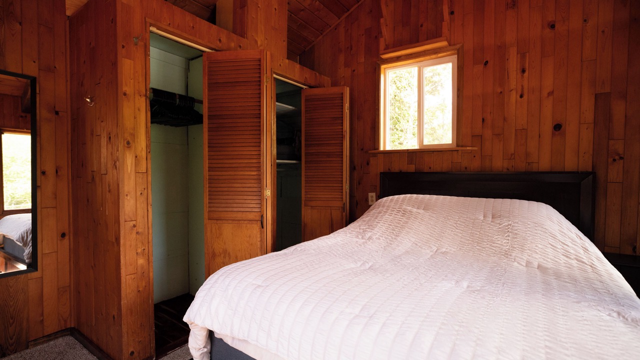 Photo of Bedroom in Ketchikan