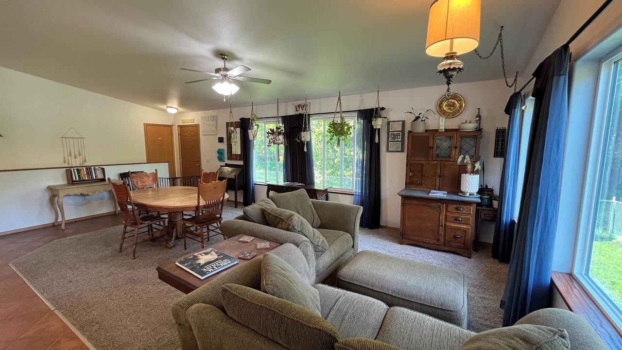 Photo of Livingroom in Palmer