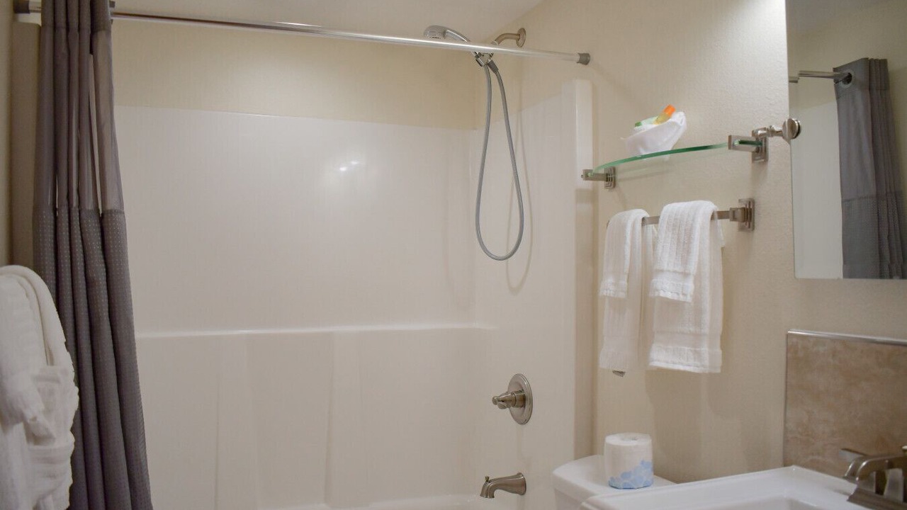 Photo of Bathroom in Homer