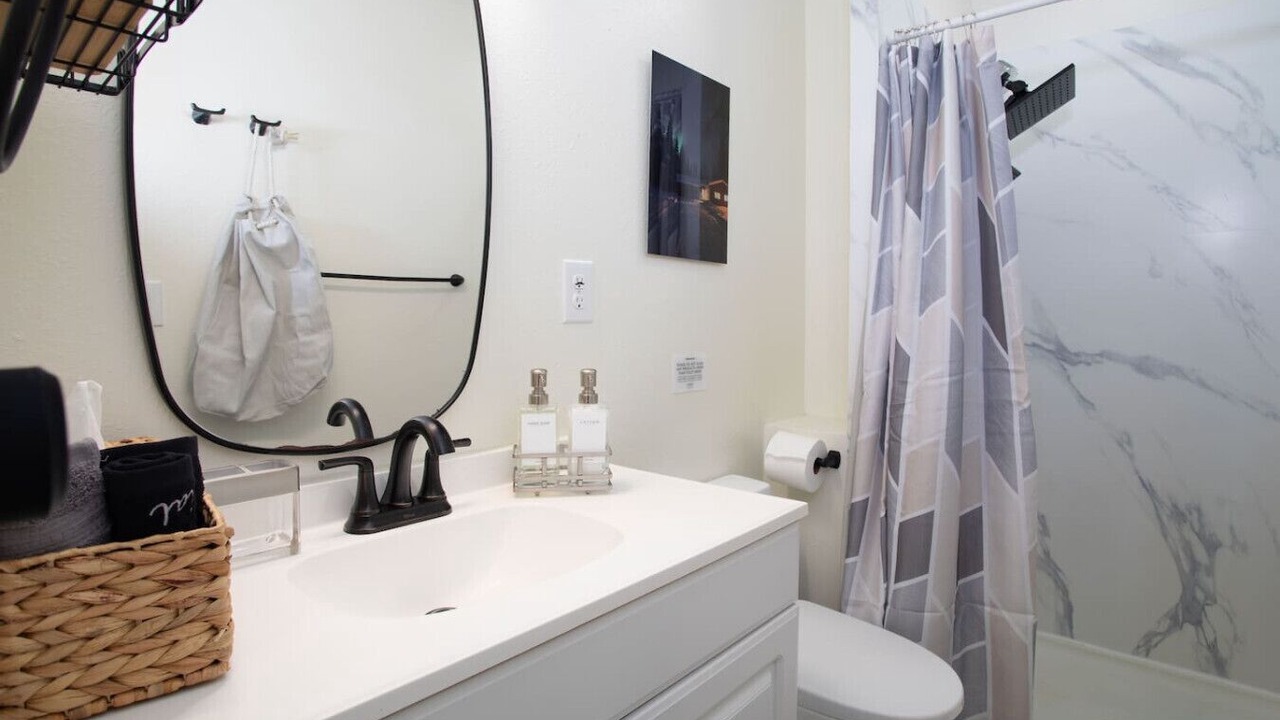 Photo of Bathroom in North Pole