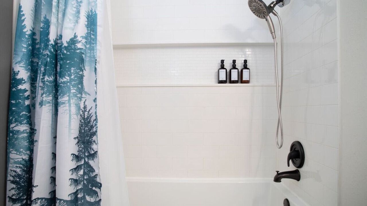 Photo of Bathroom in North Pole