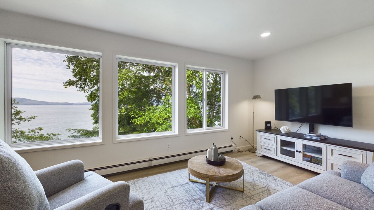 Photo of Livingroom in Juneau