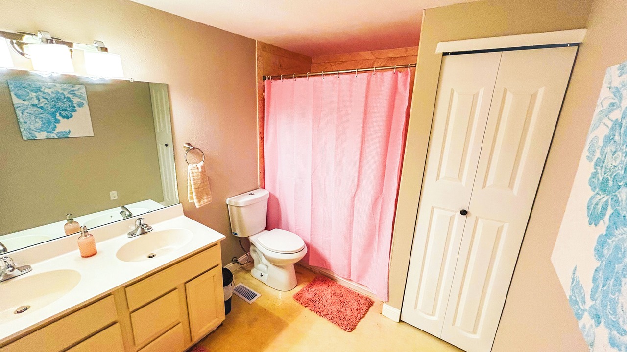 Photo of Bathroom in Galloway