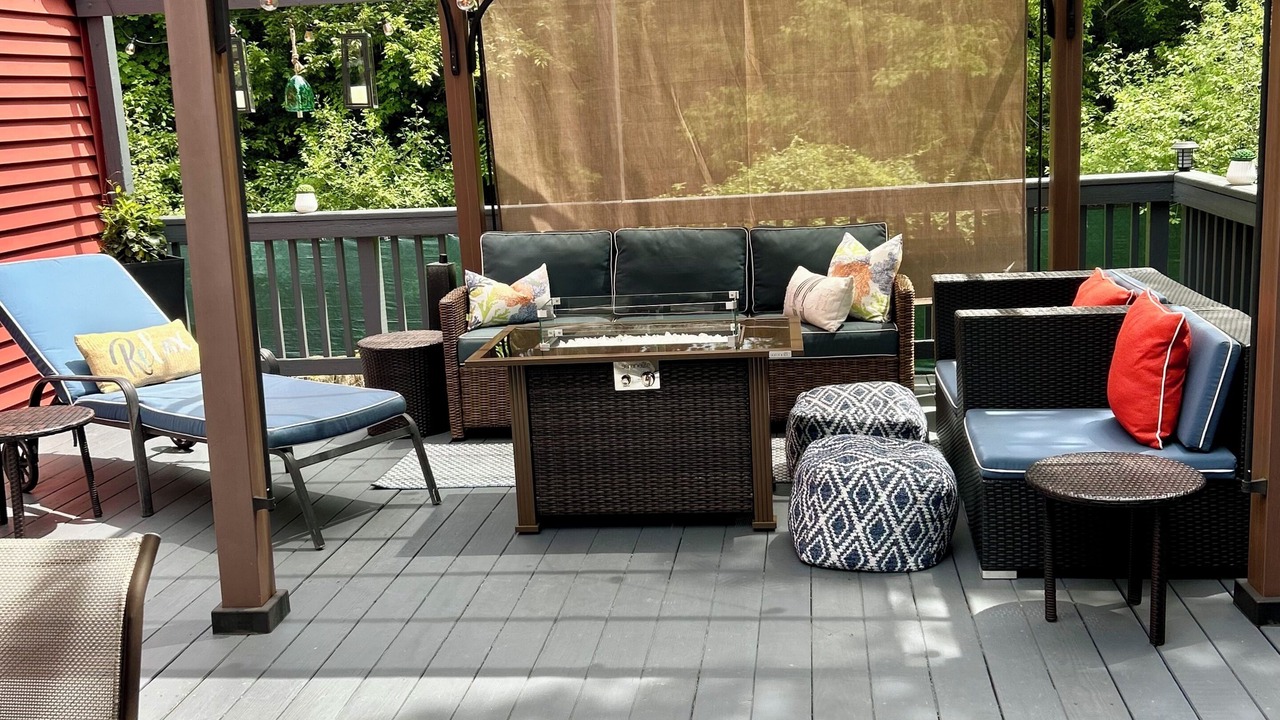 Photo of Patio Balcony in Wellesley