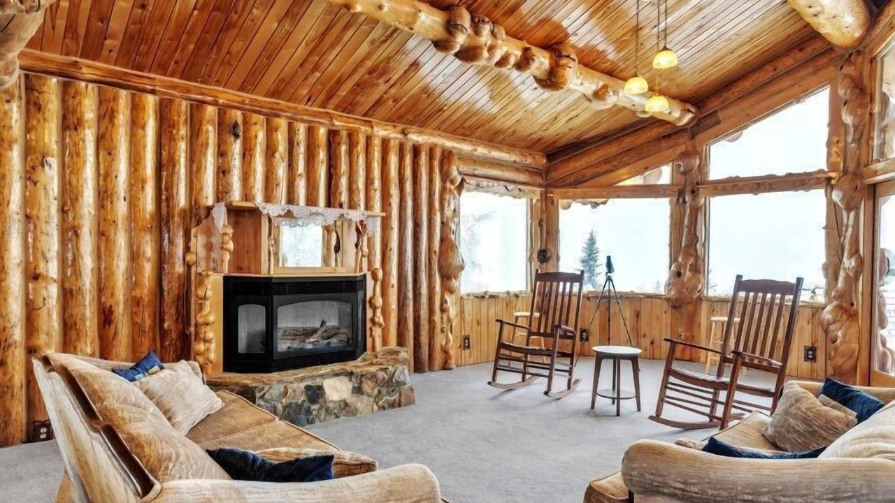 Photo of Livingroom in Harding-Birch Lakes