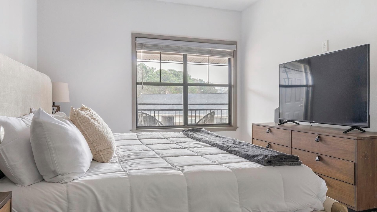 Photo of Bedroom in Piedmont Heights