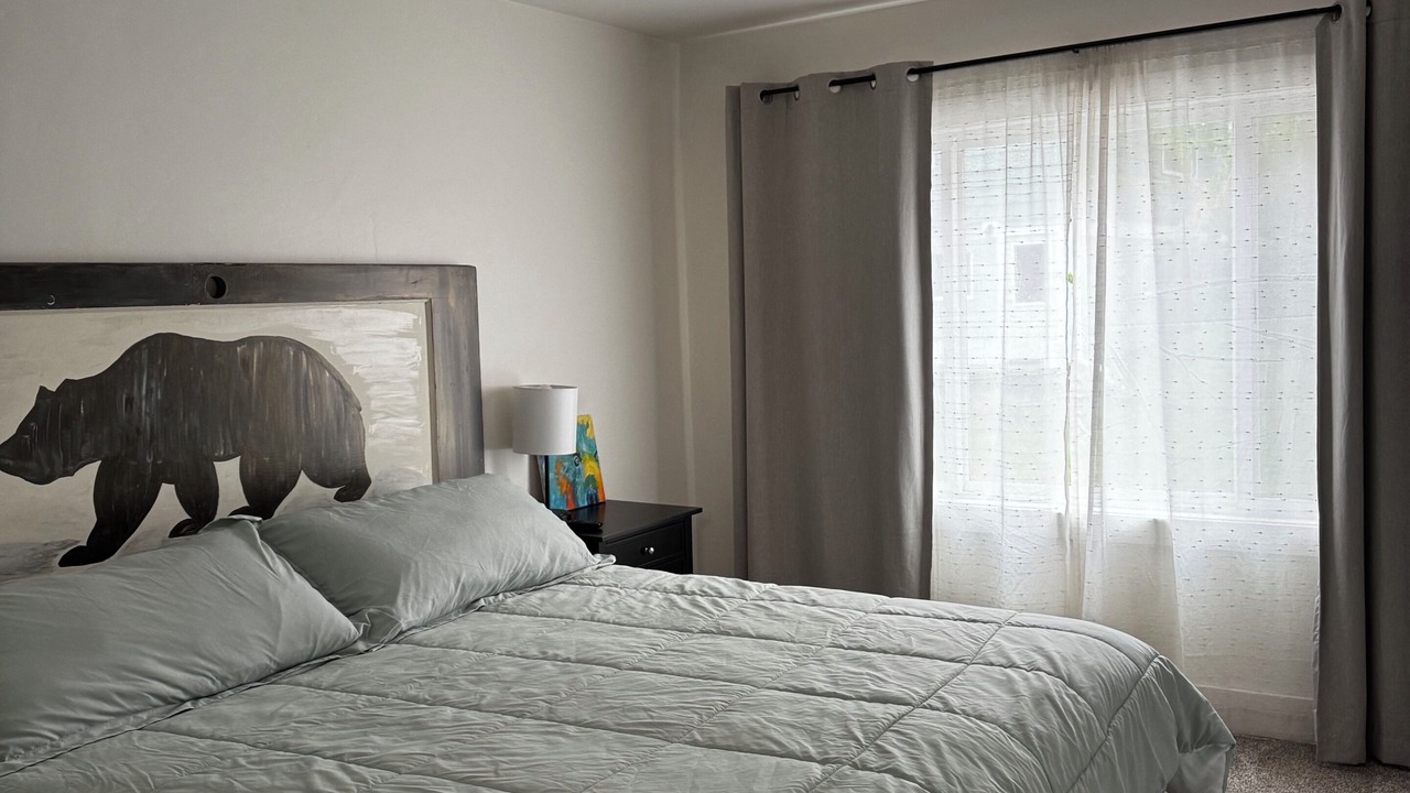 Photo of Bedroom in Ketchikan
