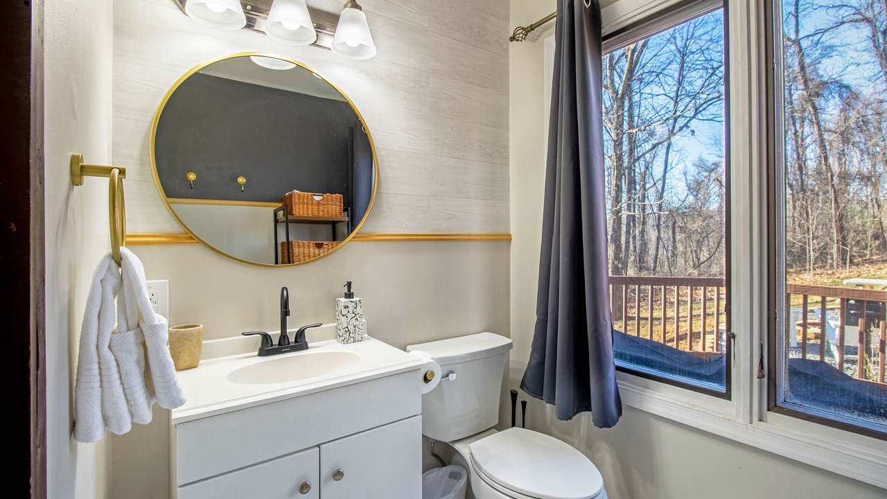 Photo of Bathroom in Elkton
