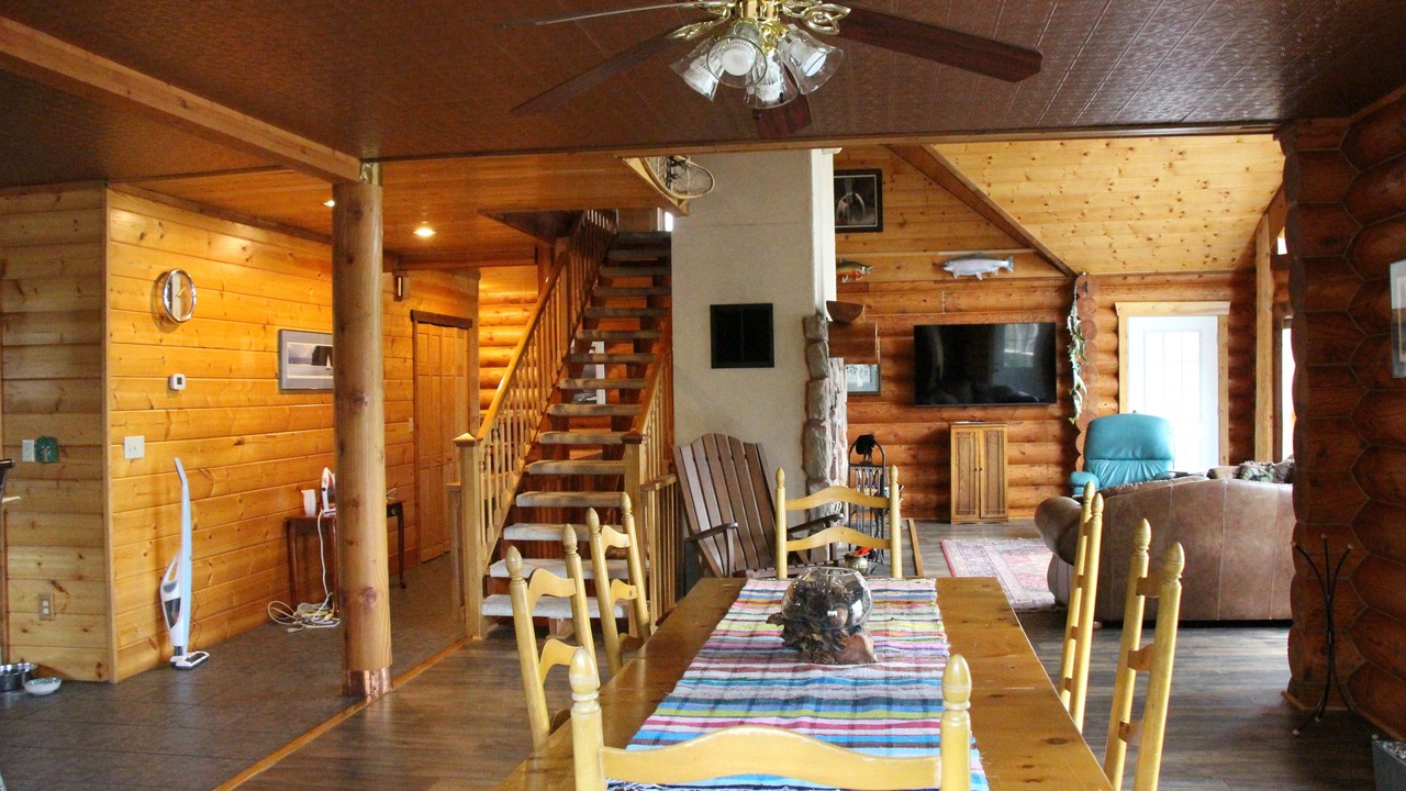 Photo of Livingroom in Susitna North