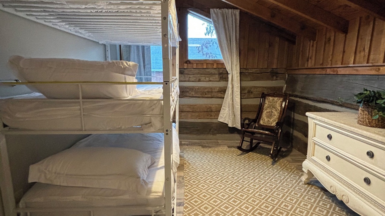 Photo of Bedroom in Goshen