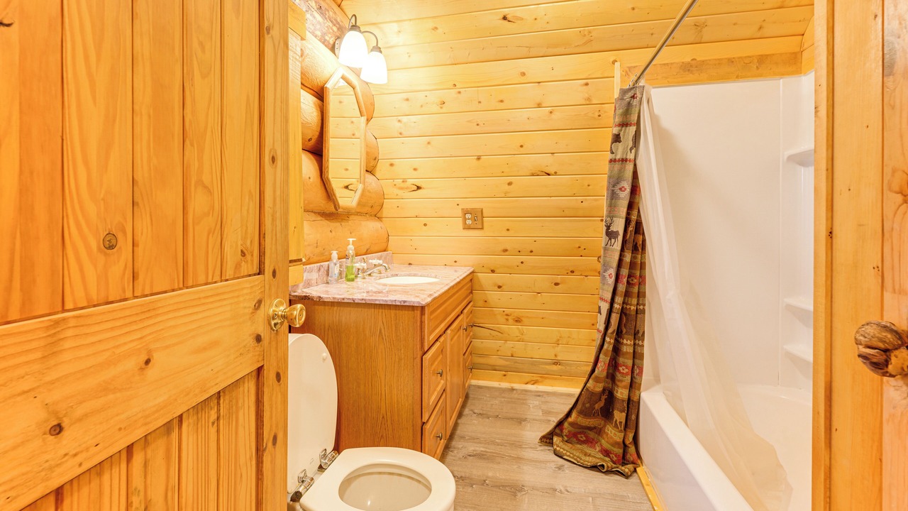 Photo of Bathroom in Sterling