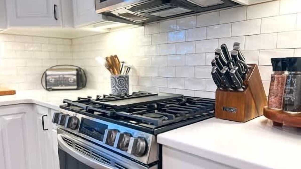Photo of Kitchen in Indian Pass