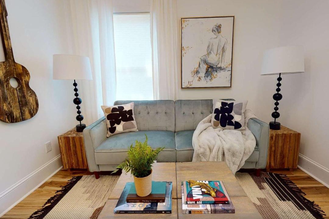 Photo of Livingroom in Cabbagetown