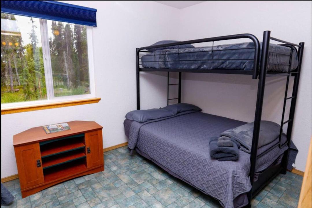 Photo of Bedroom in Kalifornsky