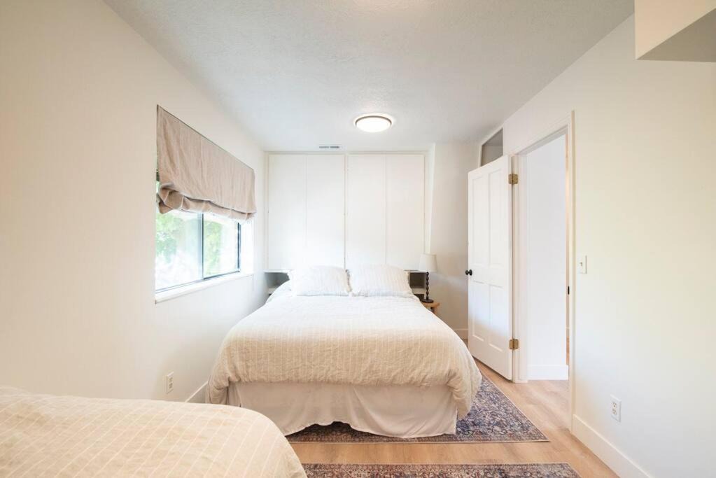 Photo of Bedroom in Holladay