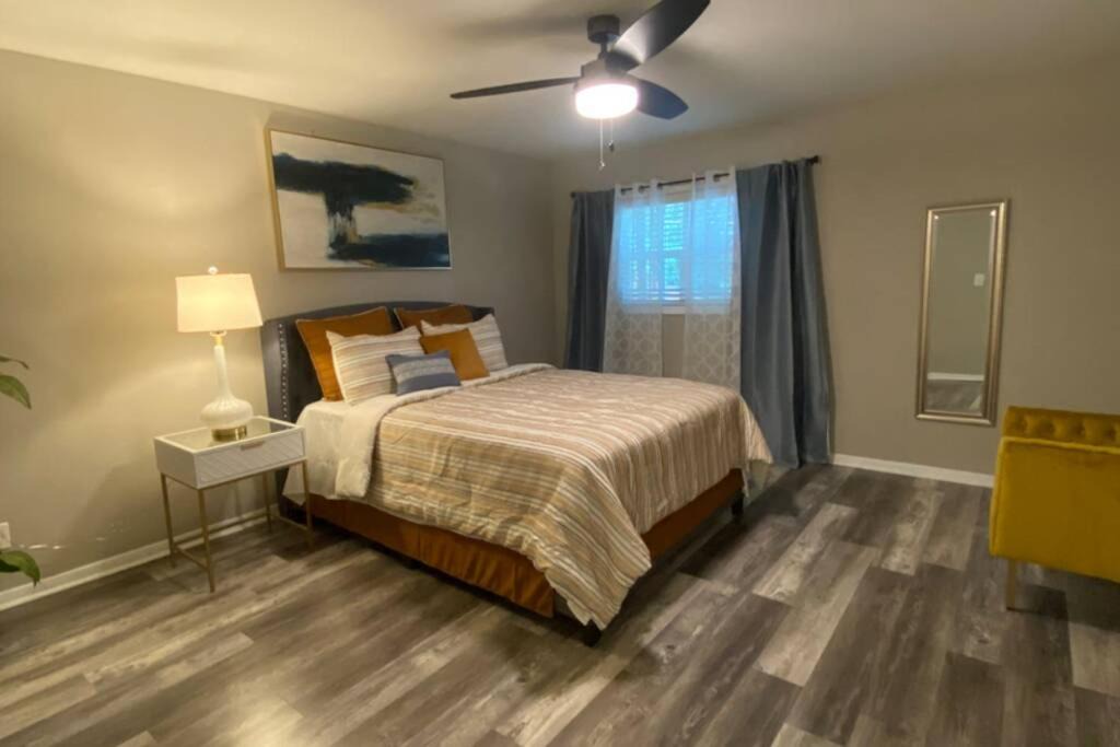 Photo of Bedroom in Loring Heights
