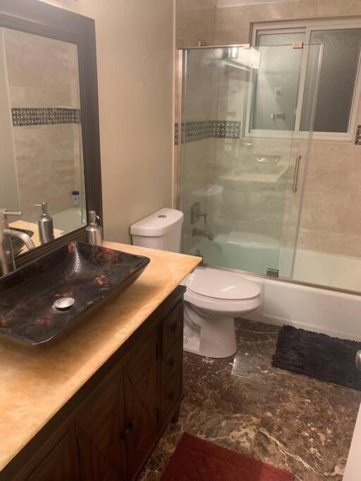 Photo of Bathroom in Sandy