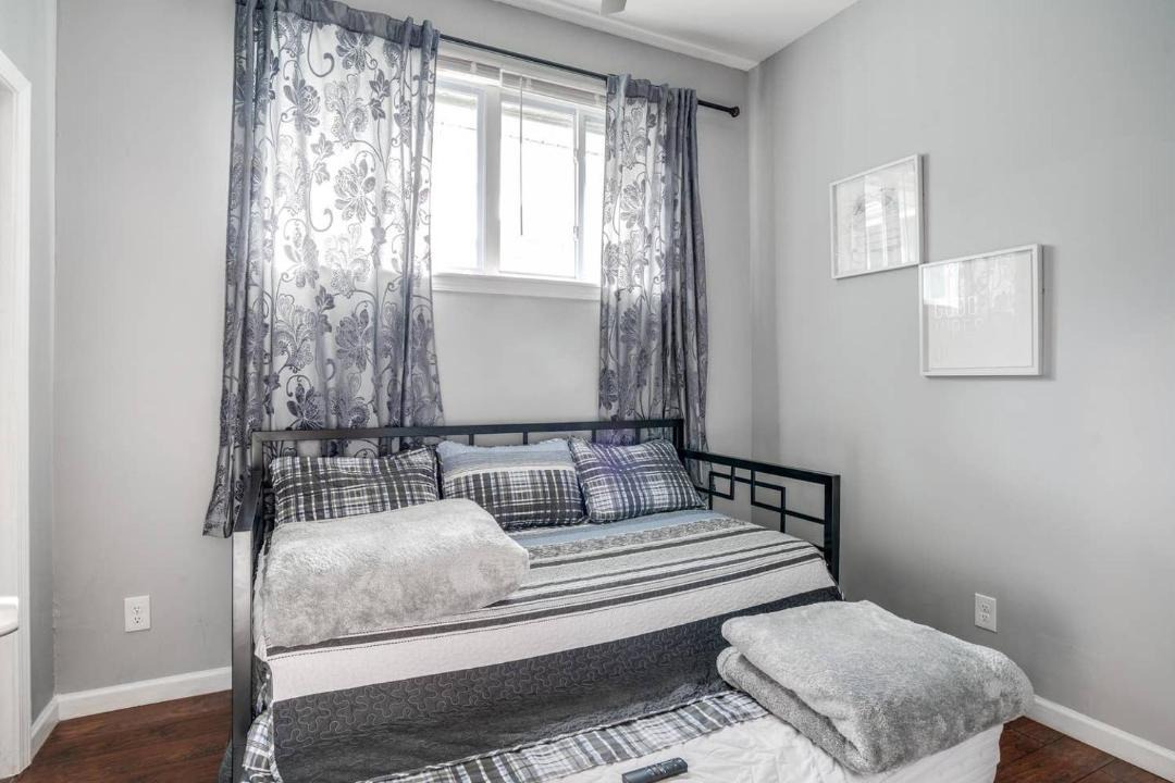 Photo of Bedroom in Atlanta