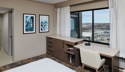Suite, 1 King Bed