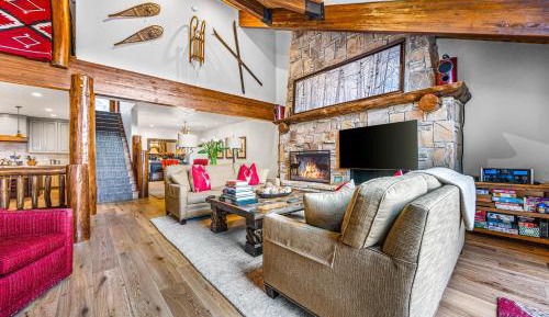 Four-Bedroom Apartment