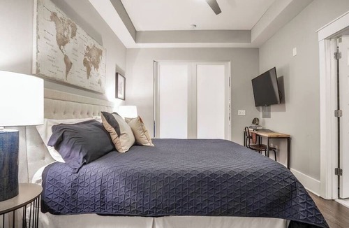 North Decatur Apartment | Luxury Apartment Near Emory Hospital & University