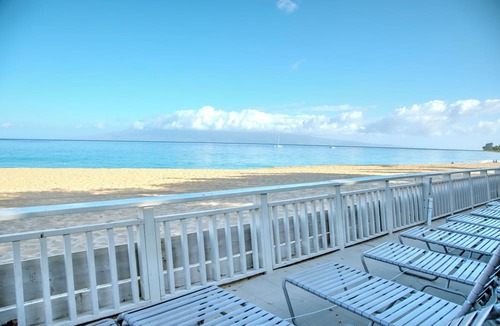 Kaanapali Condo | Top Floor Studio Ocean View, Golf Cart, Beach Cabana, Jacuzzi, Pool