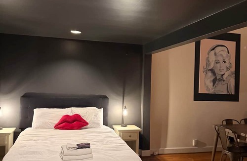 Downtown Nashville Apartment | Steps from Broadway - The Lofts @ 107 - Unit 7, Steps from Broadway - The Lofts @ 107 - Unit 7