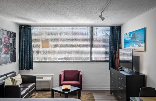 Brookwood Apartment | (CCL) Professional Studio w/Wi-Fi Perfect for Business Travelers