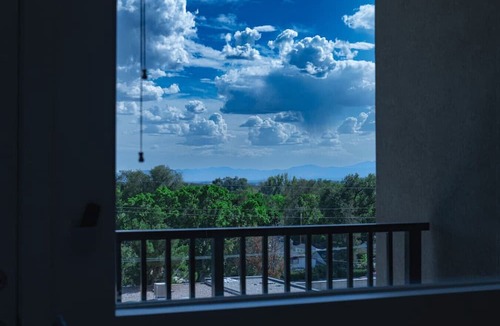 Sugar House Apartment | Sugarhouse-1BR 1BA Great Views!