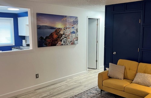 Fairview Apartment | Minutes from downtown Anchorage quiet, gorgeous two bedroom!