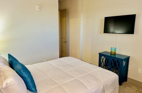 Lindbergh Apartment | Buckhead Oasis - Spacious 2bd, 2ba with Private Balcony