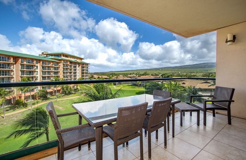 Honokowai Hotel | 1 Bedroom Partial Ocean View at Honua Kai Resort & Spa, Outdoor Pool near Beach