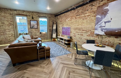 Rio Grande Apartment | Gated Parking I Walk to Convention & Delta Center I Elevator