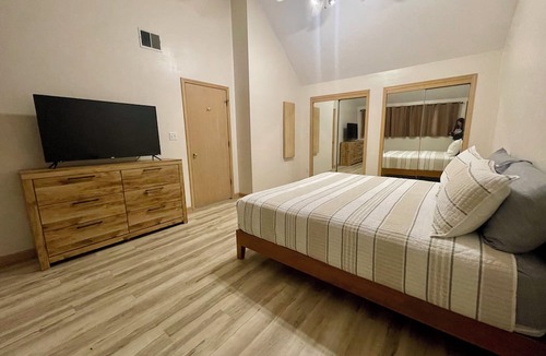 La Porte Apartment | 1 bedroom upper apartment - Just remodeled